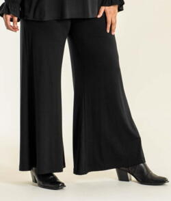 Carina bukser fra Studio i sort jersey