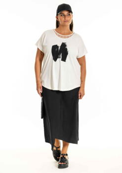 Edita T-shirt fra Gozzip black - Hvid med sort