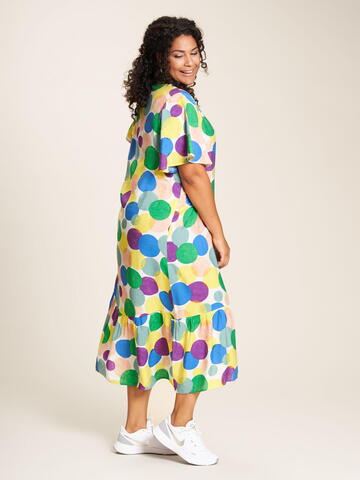Skøn farverig kjole fra Studio - Nadine