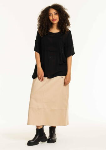 Bolethe crepe bluse fra Studio i sort