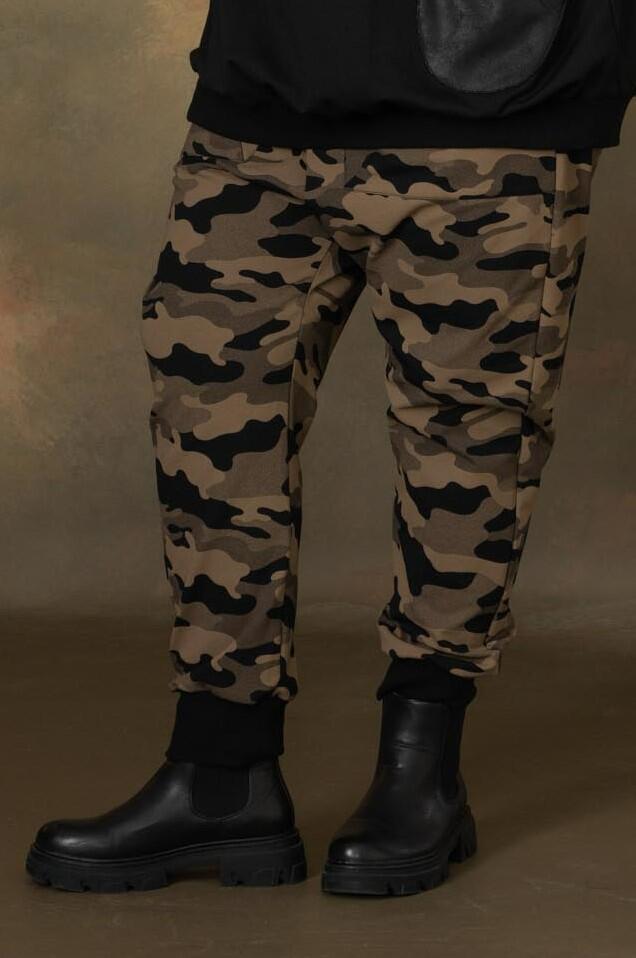 Christel baggy bukser i camouflage Gozzip Black