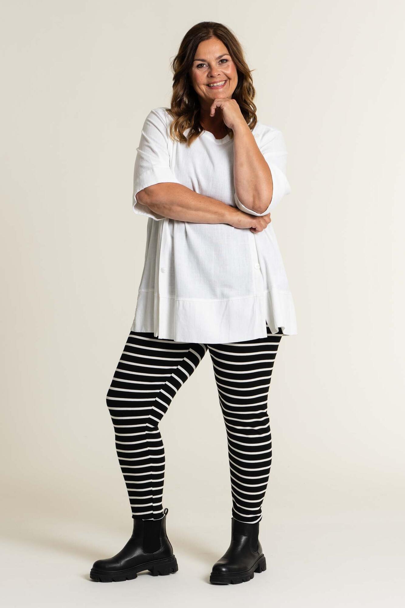 skat malm drøm Ellen leggings fra Gozzip - Sort med hvide striber